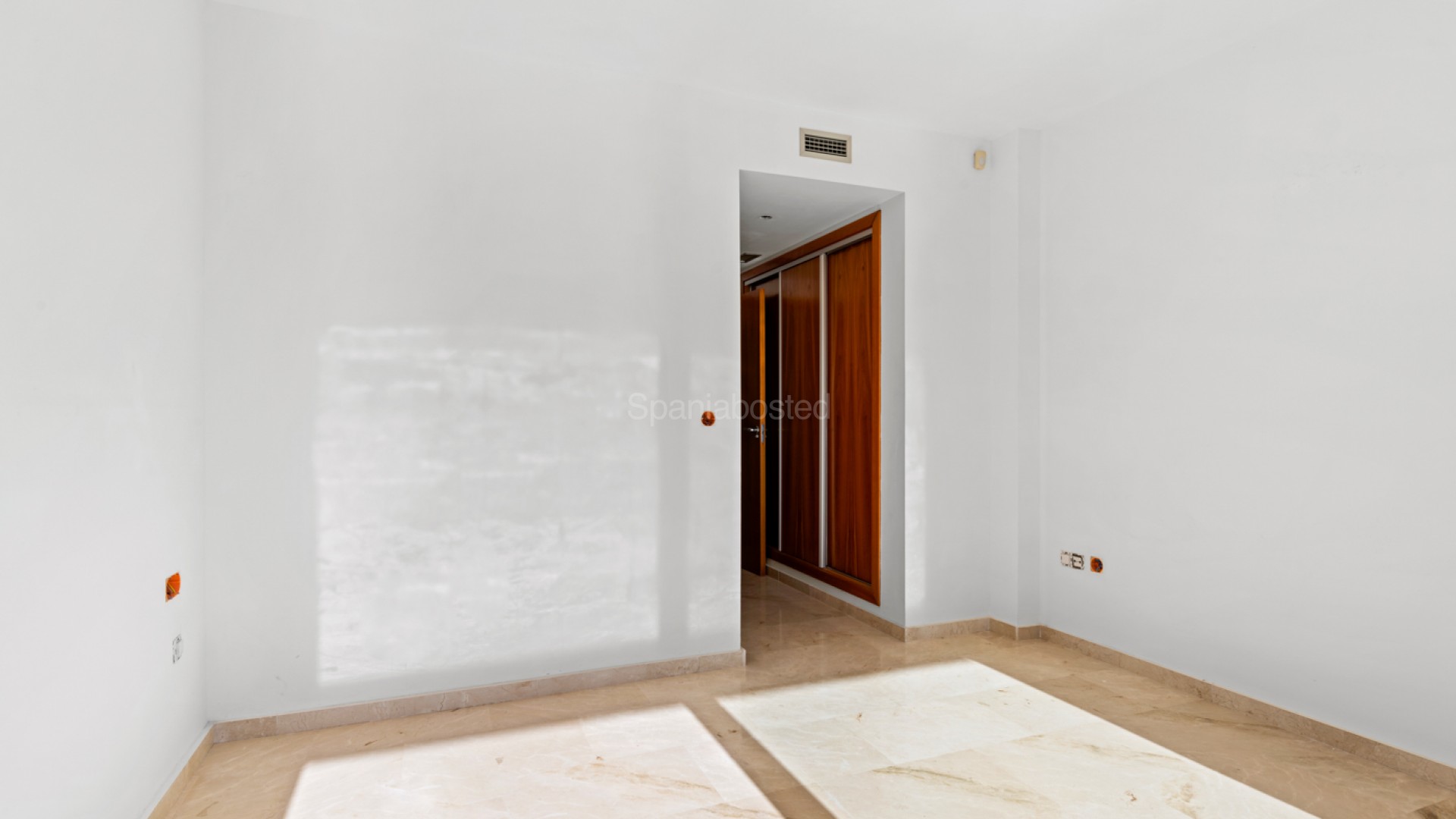 Resale - Apartment -
Altea