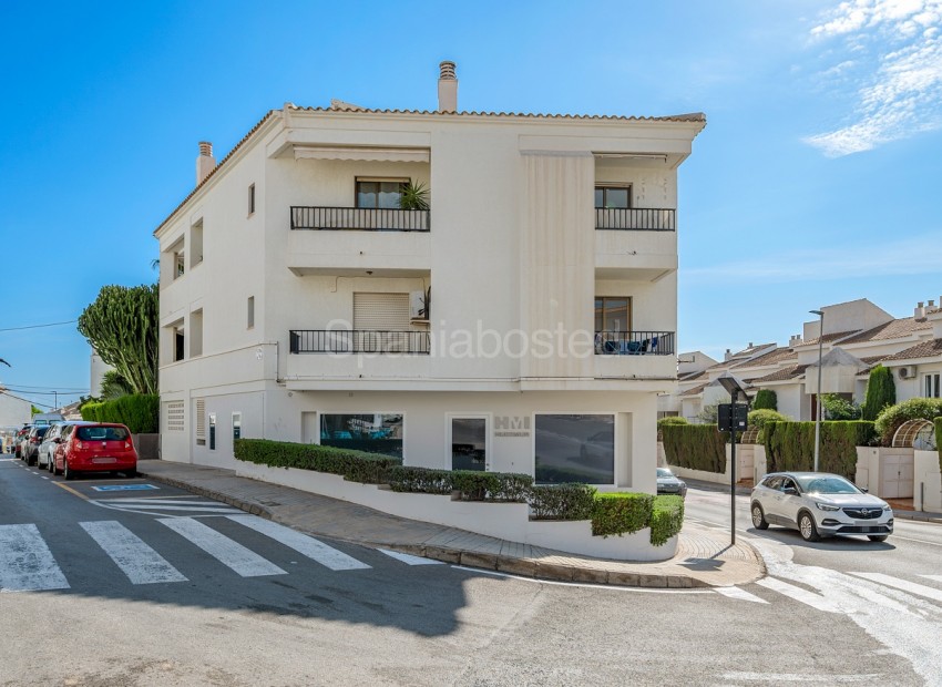 Resale - Apartment -
Altea