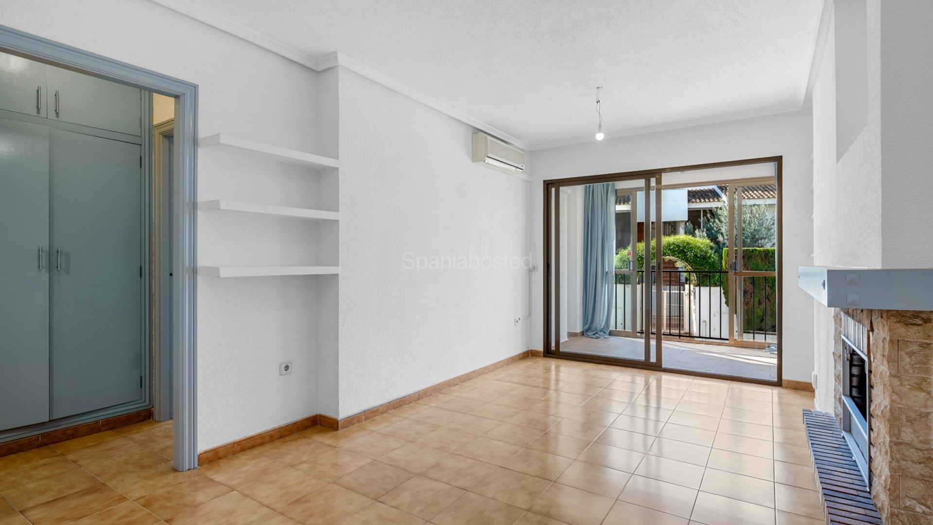 Resale - Apartment -
Altea