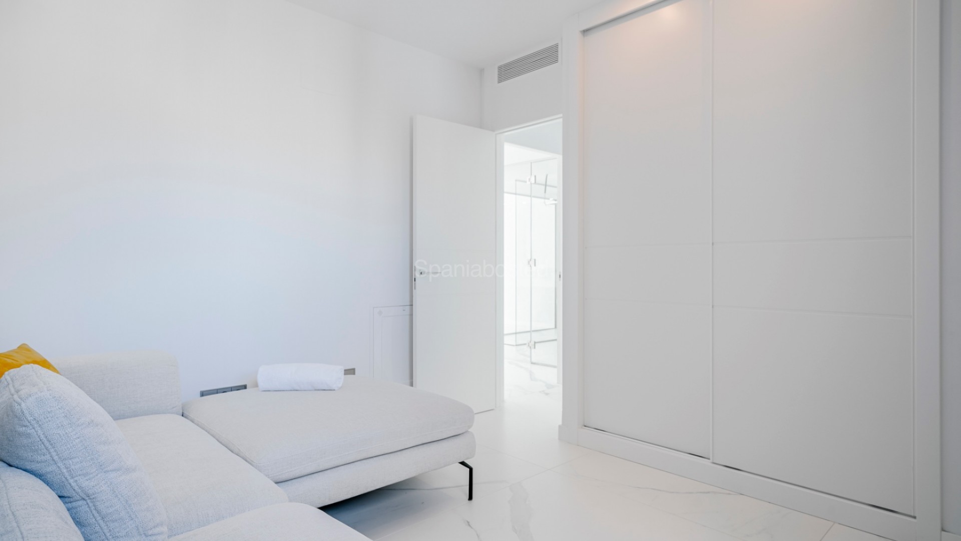 Resale - Apartment -
Benidorm