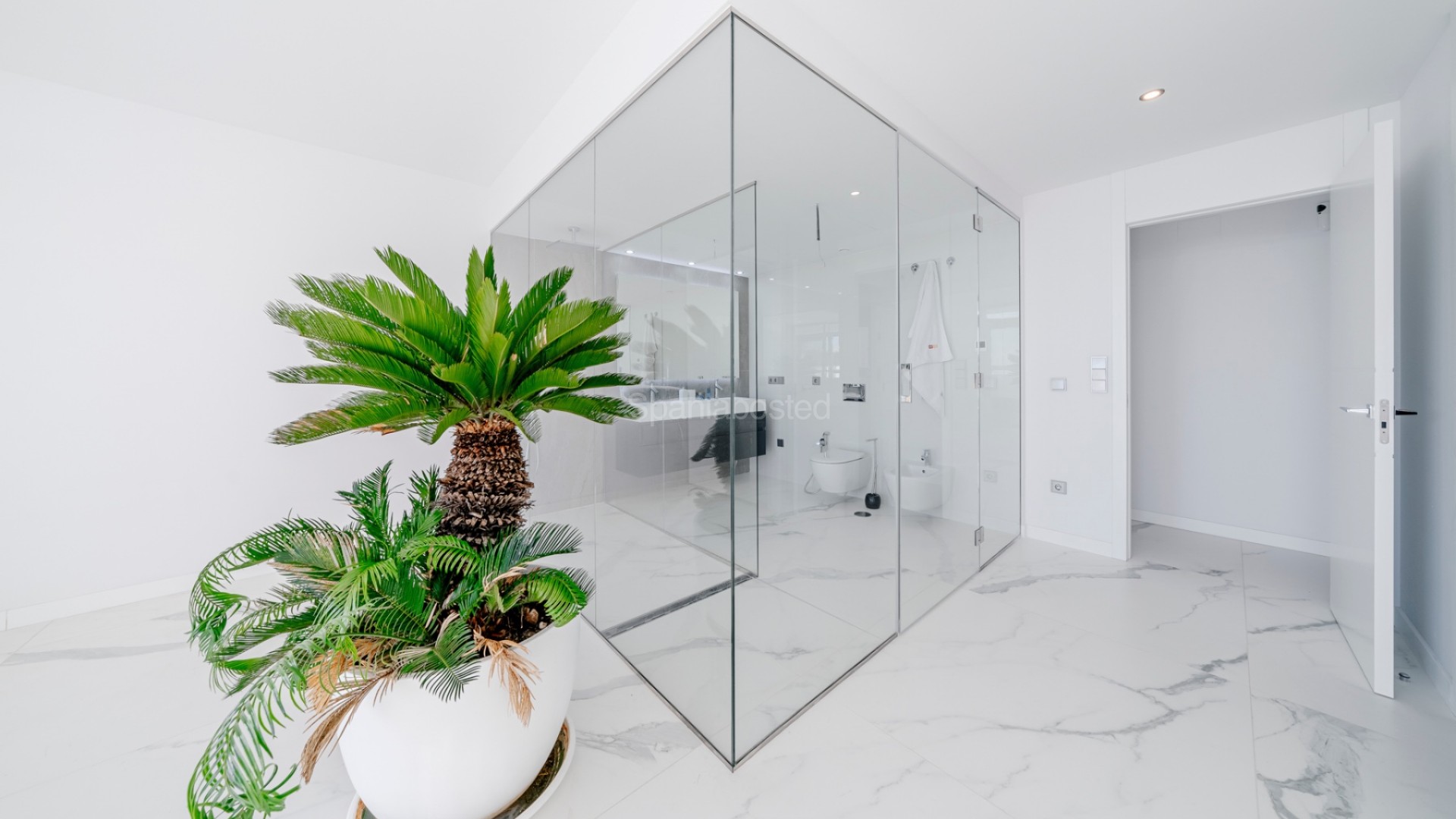 Resale - Apartment -
Benidorm