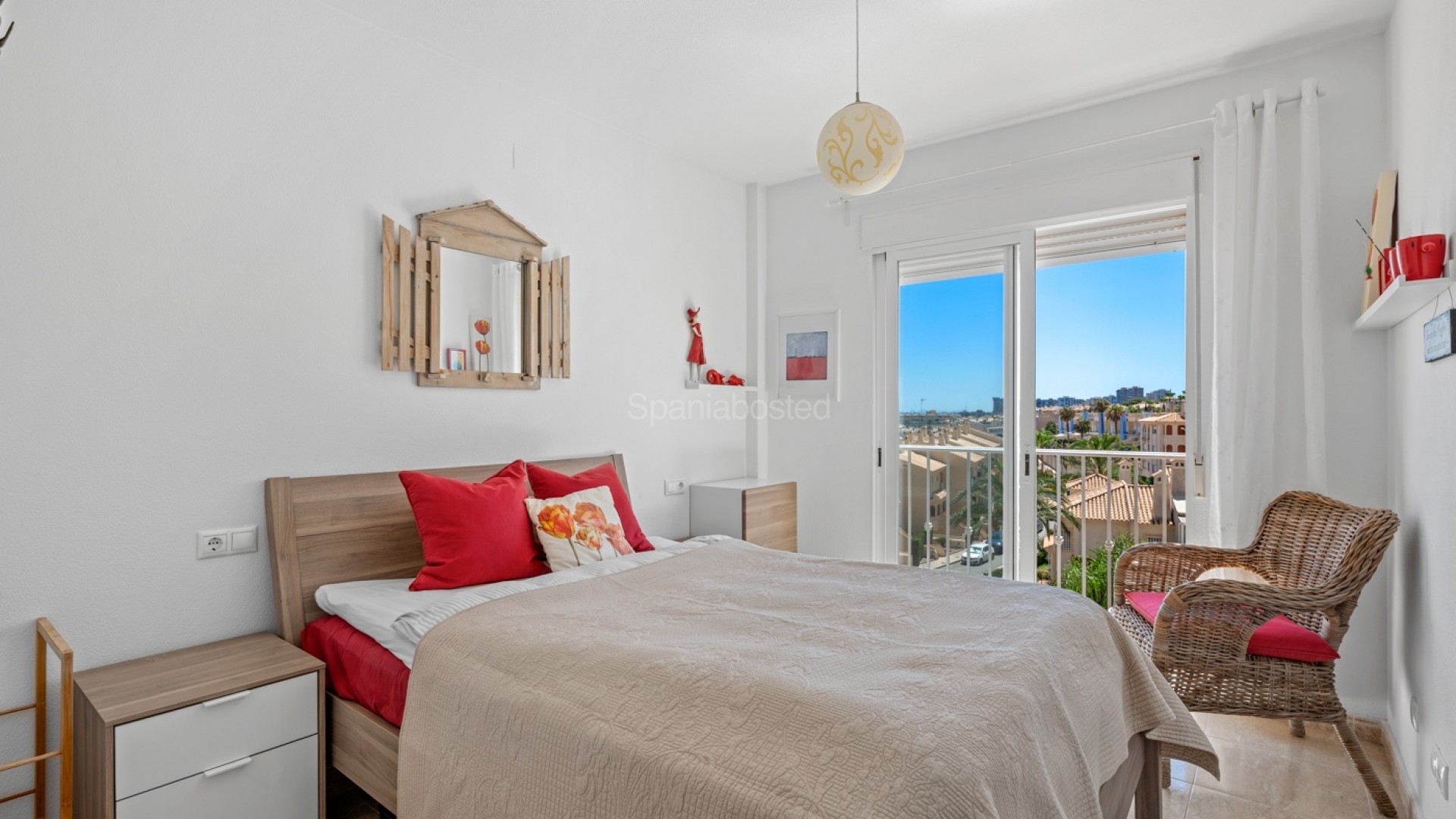 Resale - Apartment -
Cabo Roig