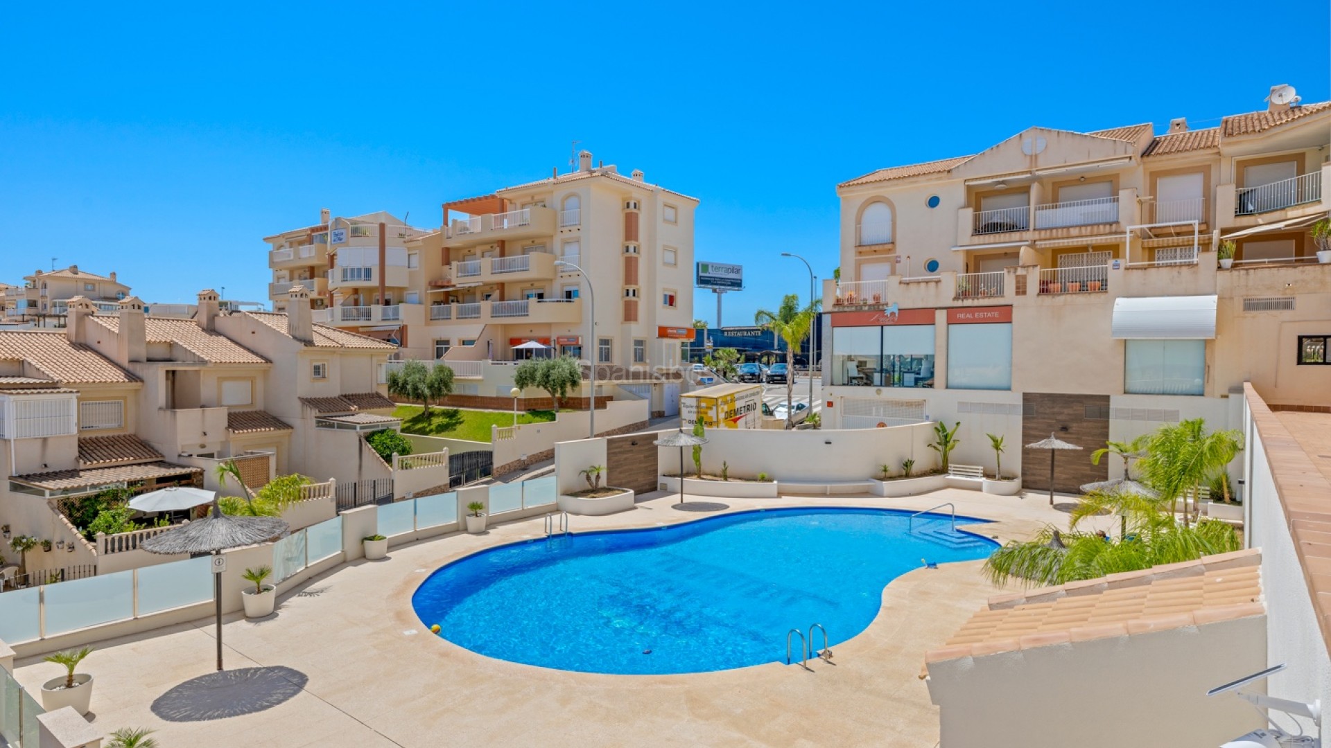 Resale - Apartment -
Cabo Roig