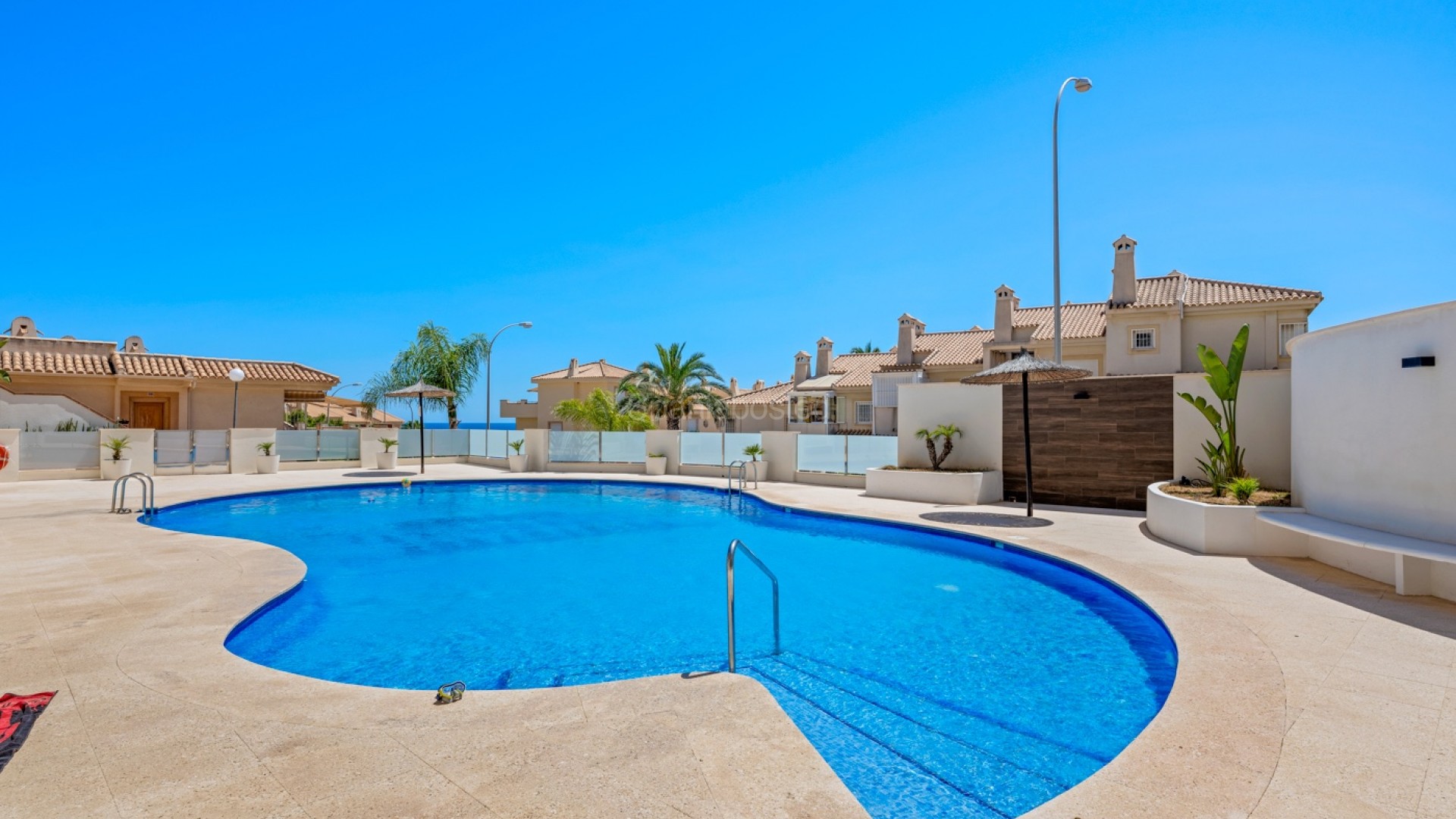 Resale - Apartment -
Cabo Roig