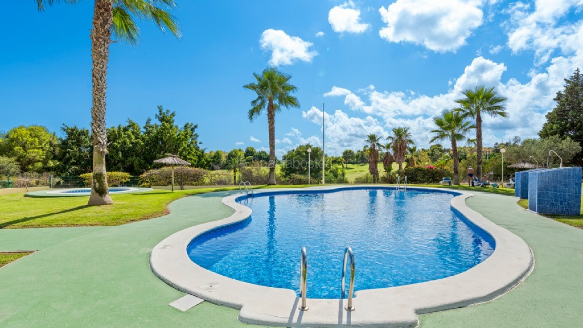 Resale - Apartment -
Campoamor