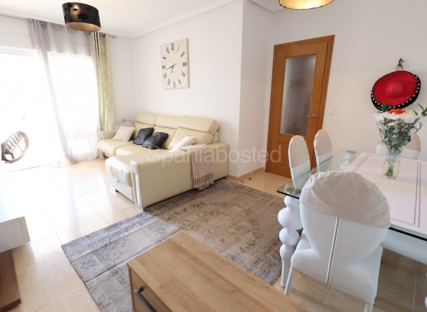 Resale - Apartment -
Costa Blanca - Orihuela Costa