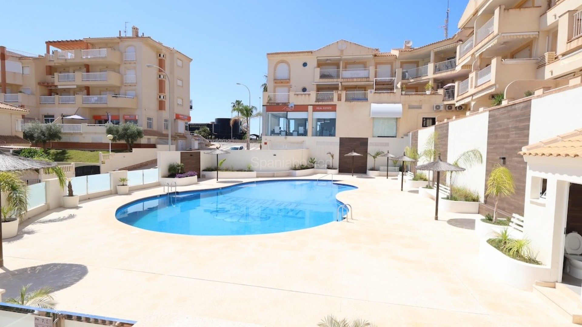 Resale - Apartment -
Costa Blanca - Orihuela Costa