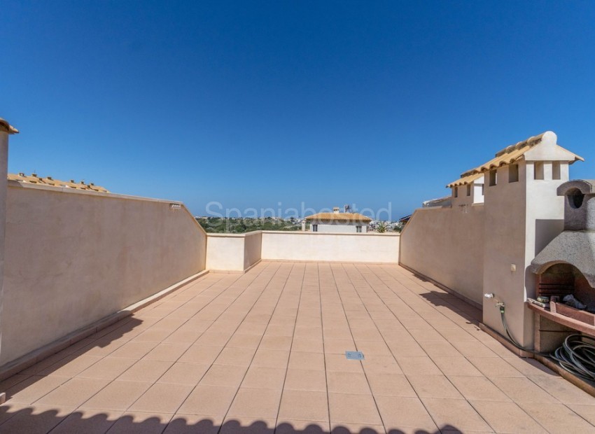 Resale - Apartment -
Dehesa de Campoamor - Campoamor