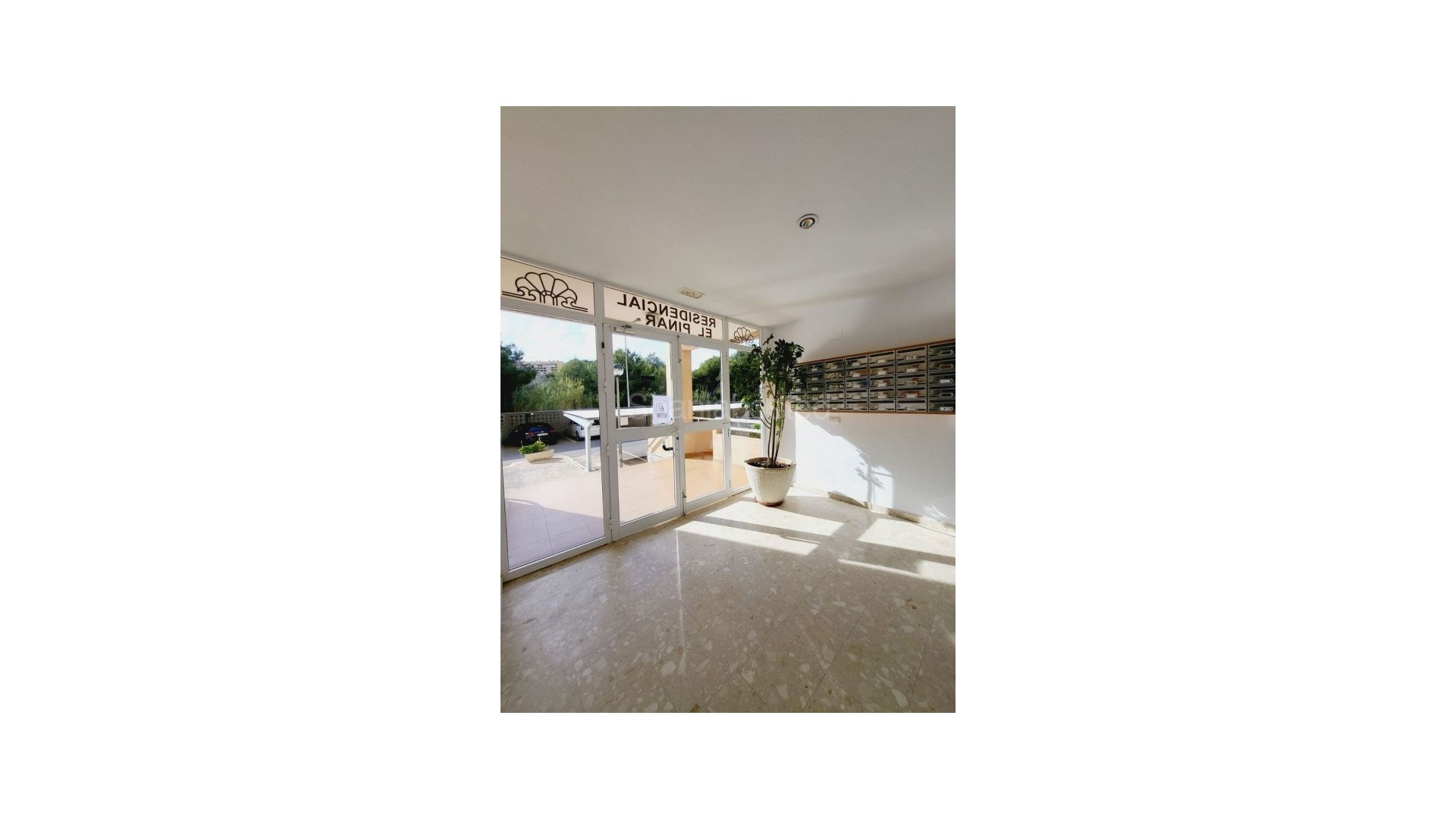 Resale - Apartment -
Dehesa de Campoamor - Campoamor