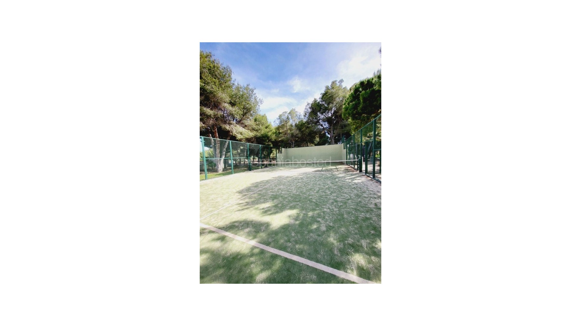 Resale - Apartment -
Dehesa de Campoamor - Campoamor