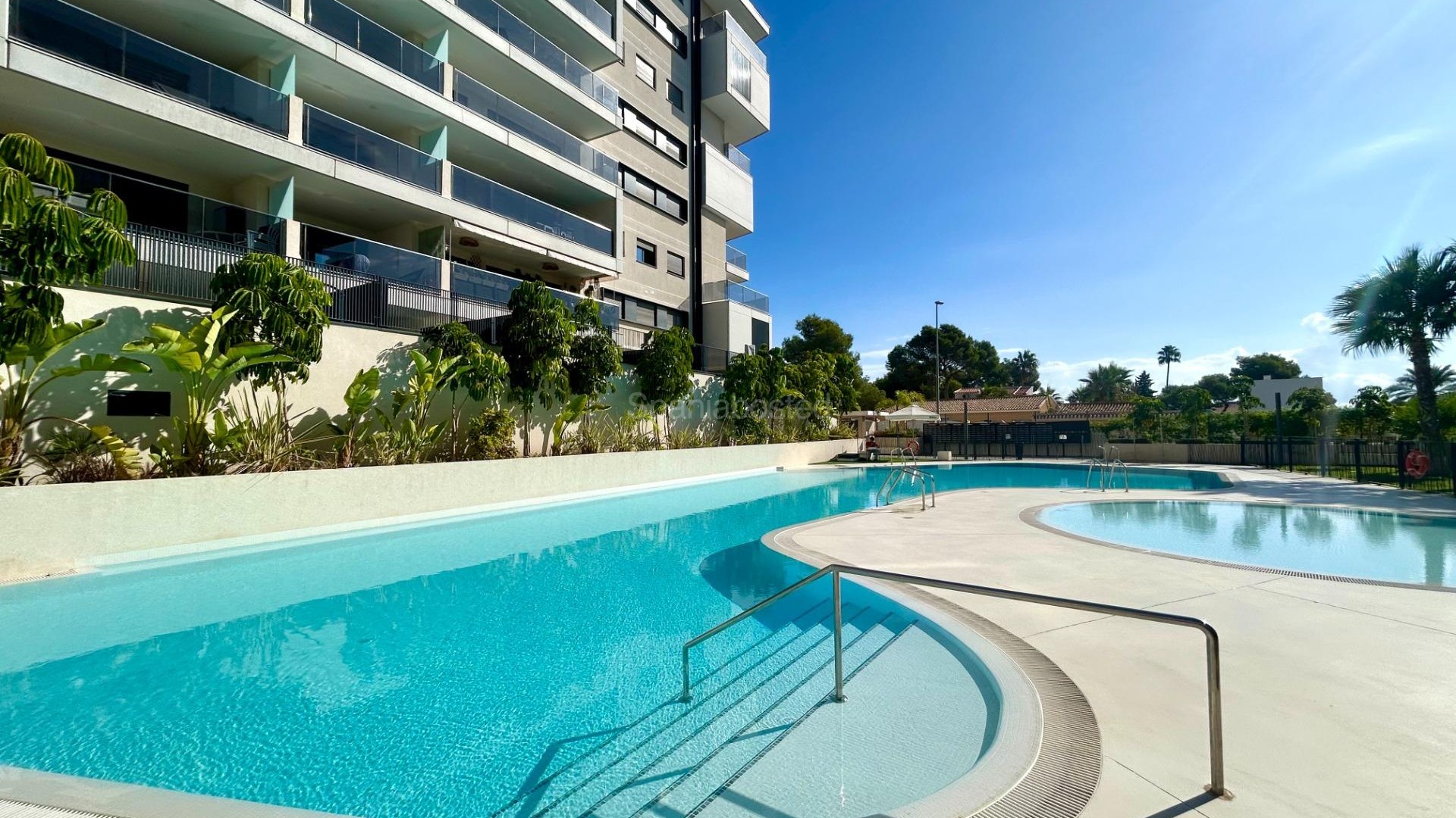 Resale - Apartment -
Dehesa de campoamor - Campoamor