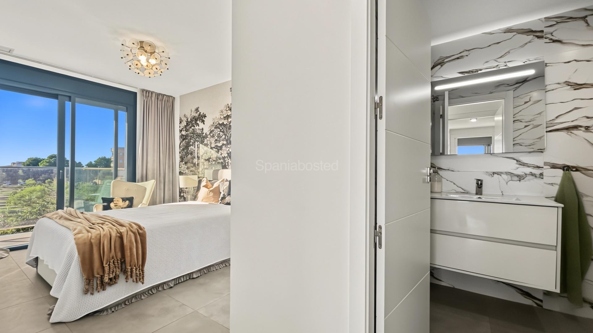 Resale - Apartment -
Dehesa de campoamor - Campoamor