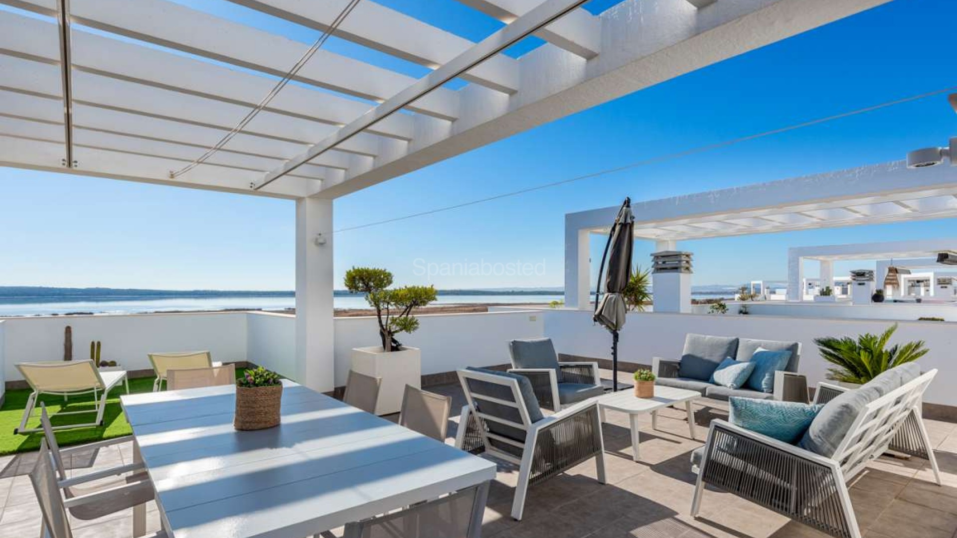 Resale - Apartment -
El Raso