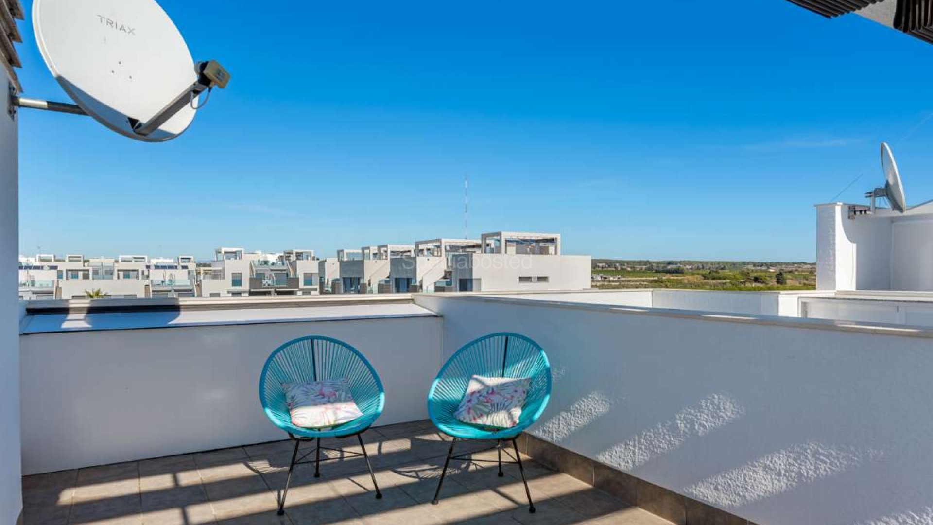 Resale - Apartment -
El Raso