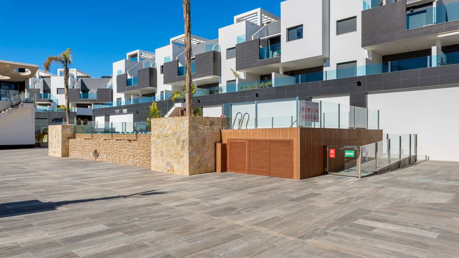 Resale - Apartment -
El Raso