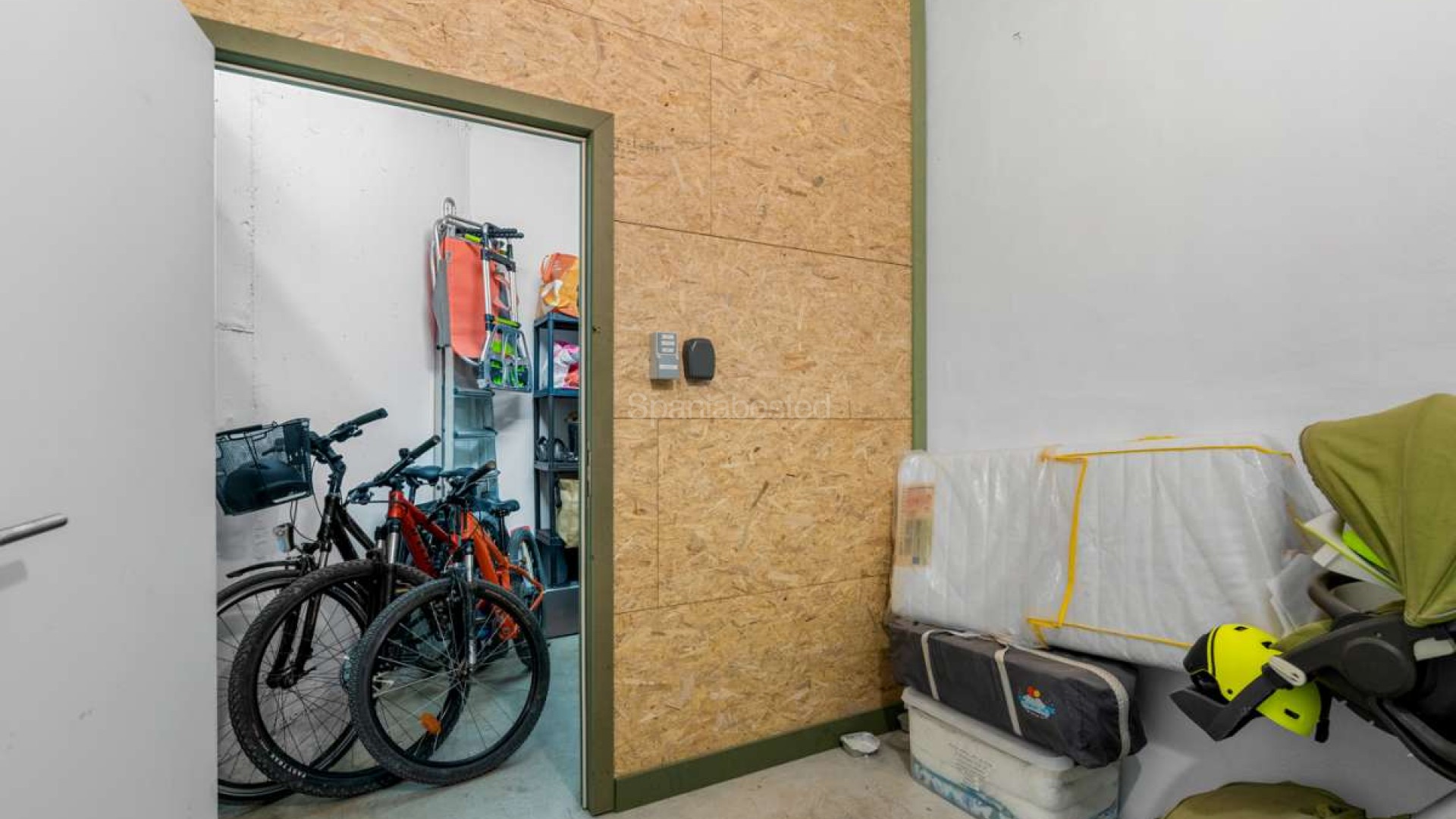 Resale - Apartment -
El Raso