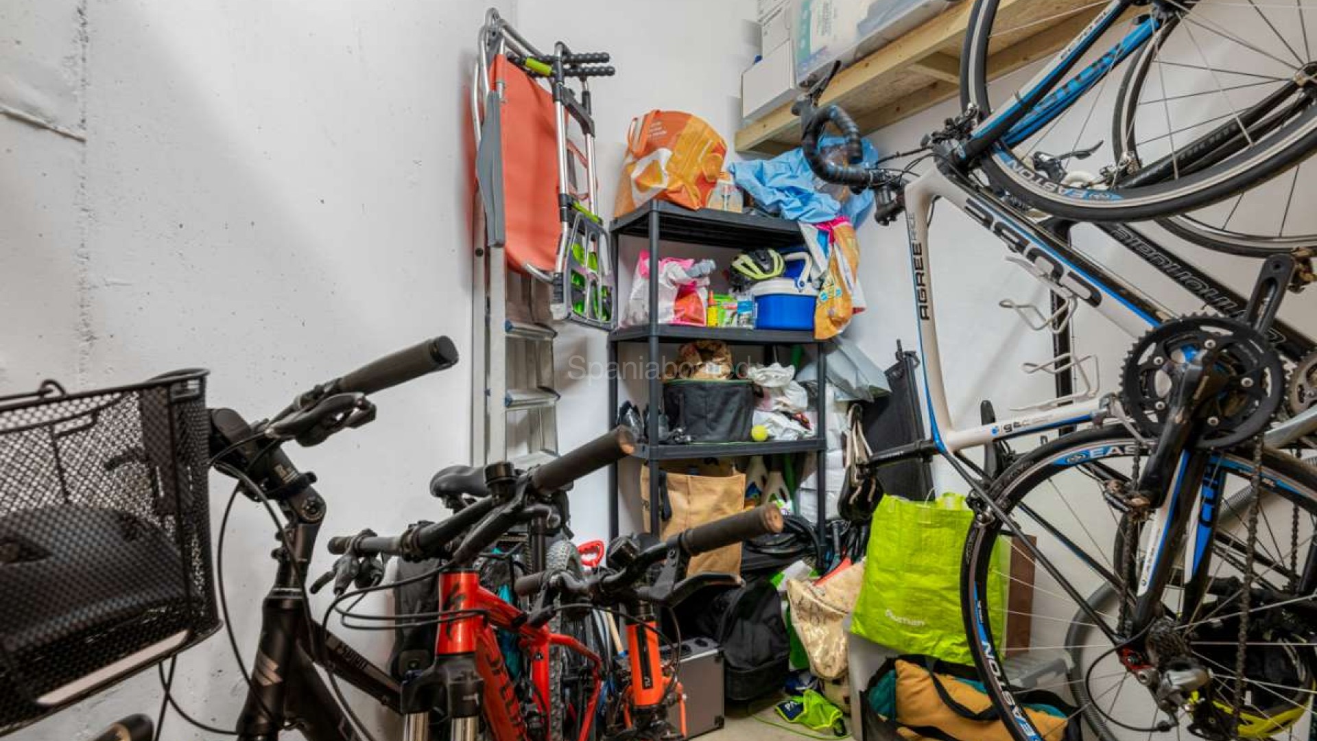 Resale - Apartment -
El Raso