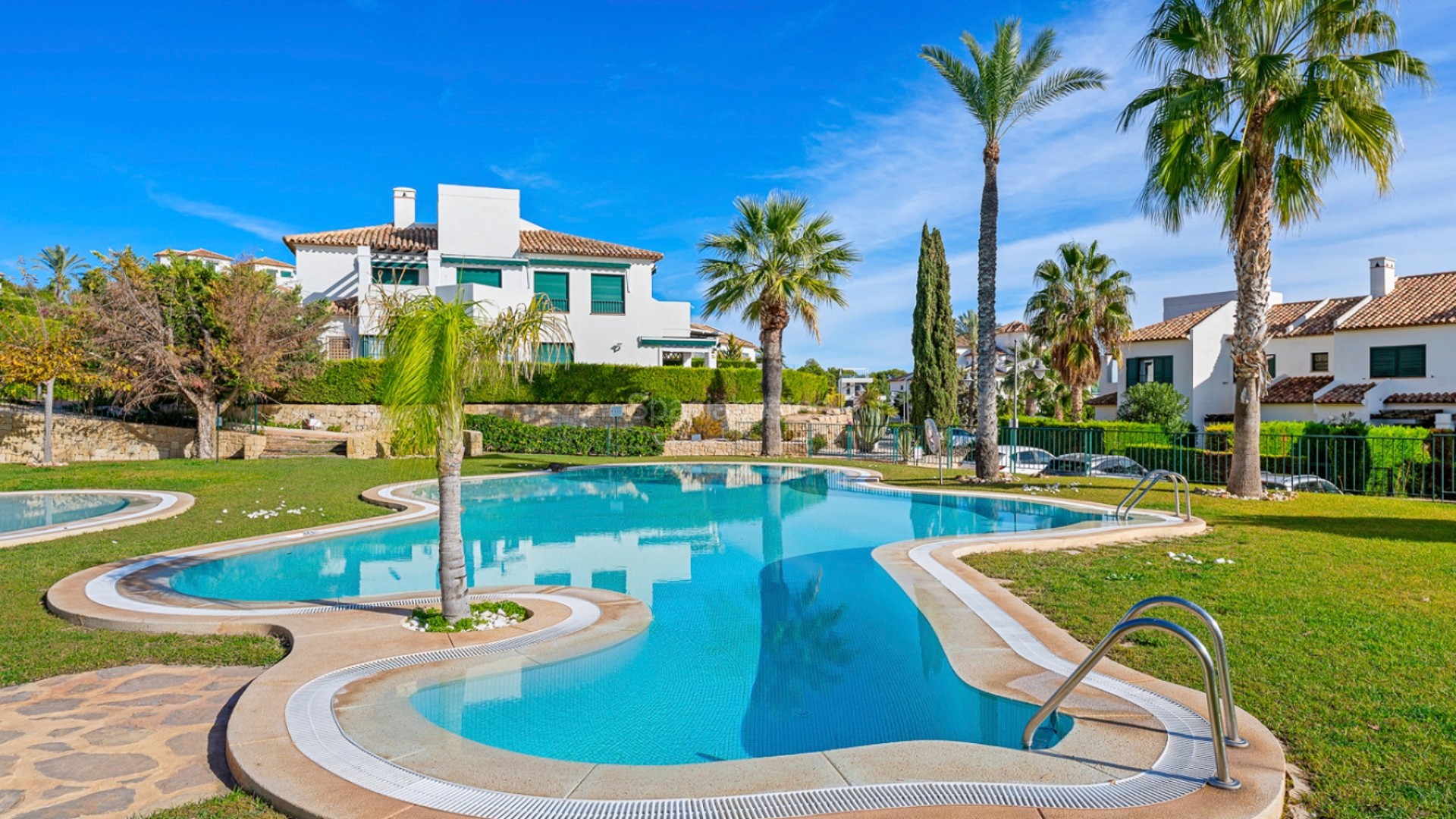 Resale - Apartment -
Finestrat