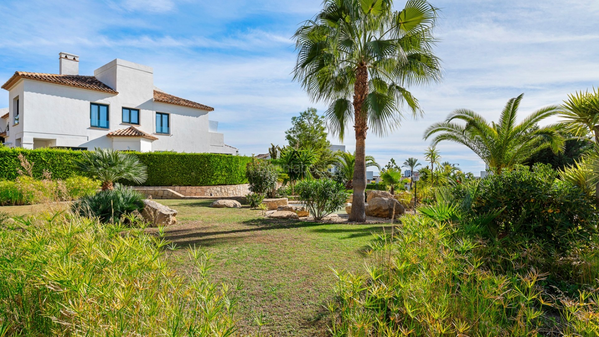 Resale - Apartment -
Finestrat