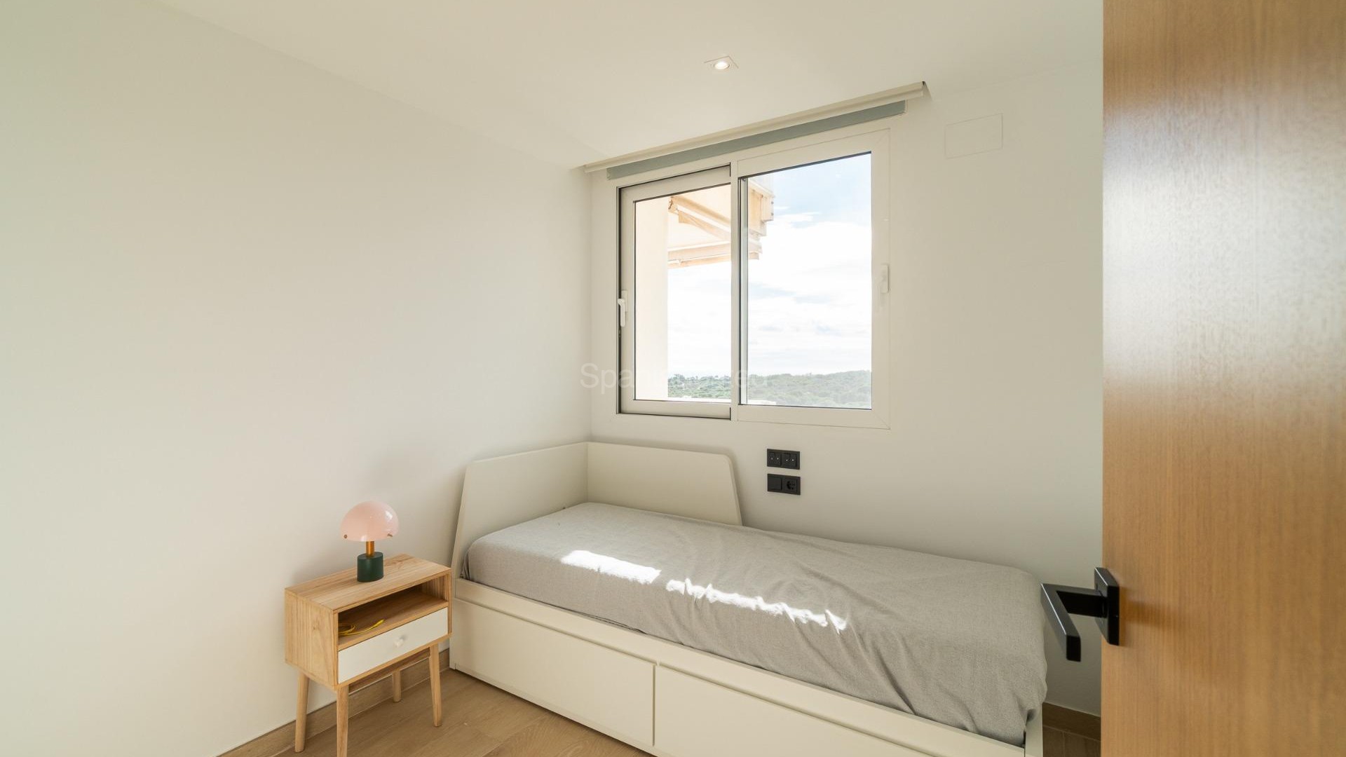 Resale - Apartment -
Guardamar del Segura - Puerto Deportivo