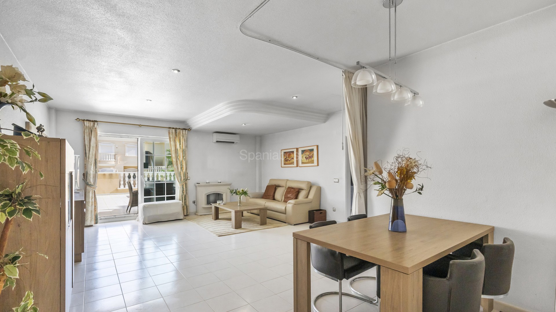 Resale - Apartment -
Guardamar del Segura