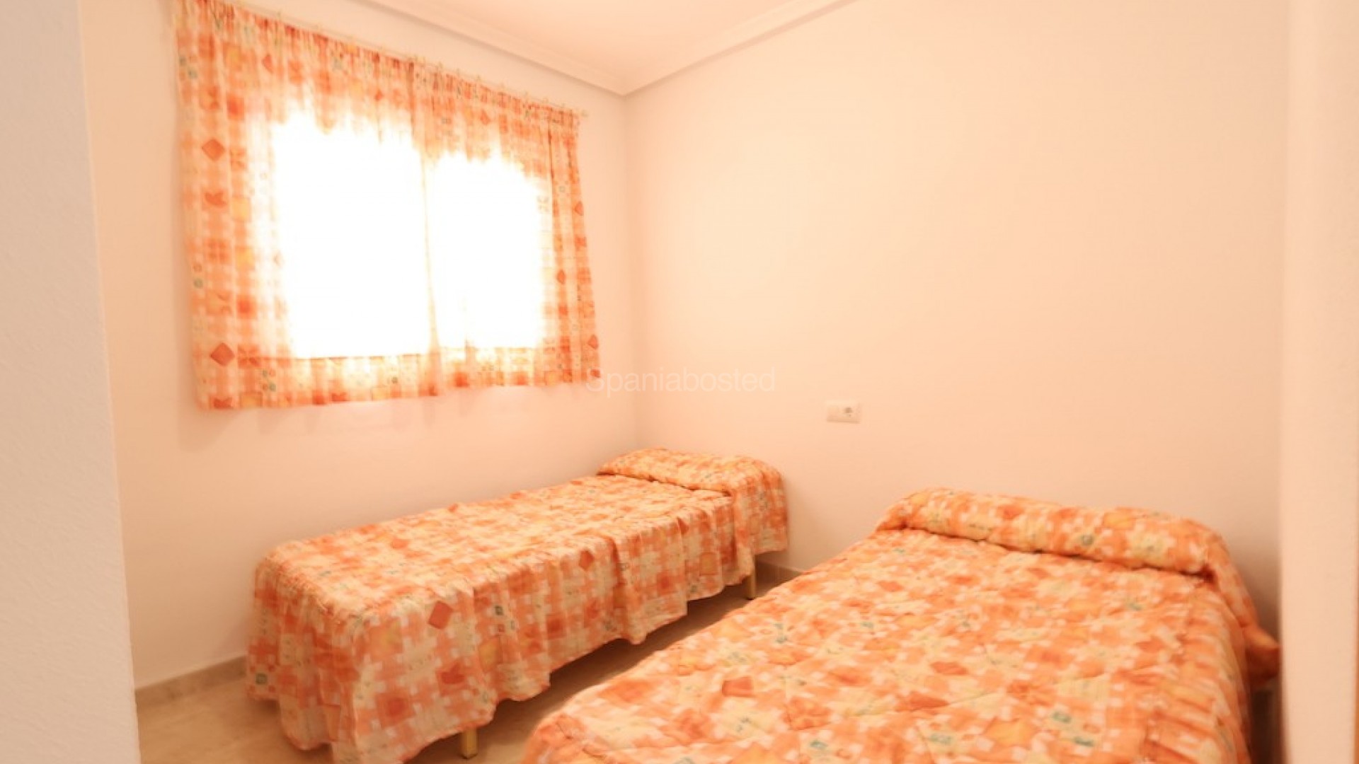 Resale - Apartment -
La Mata