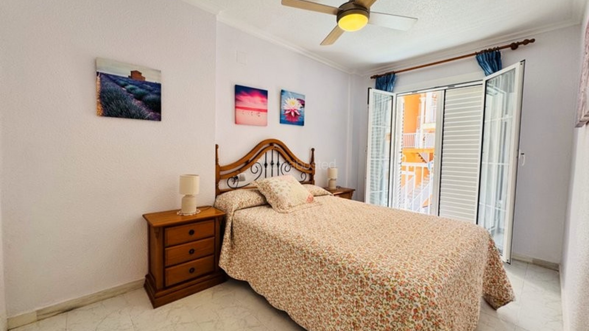 Resale - Apartment -
La Mata