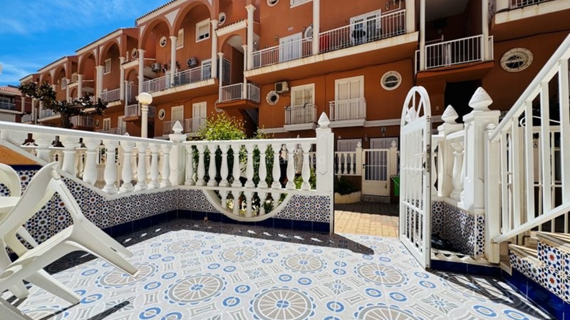 Resale - Apartment -
La Mata