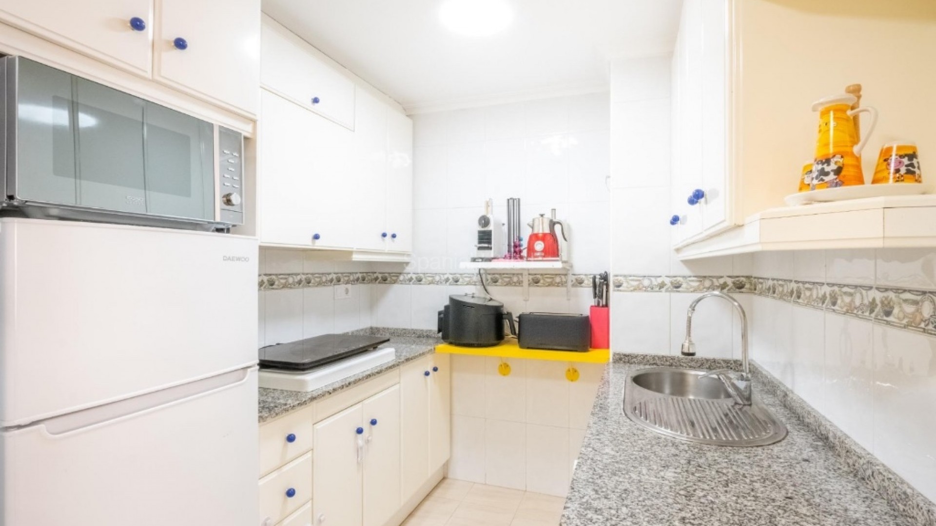Resale - Apartment -
La Mata