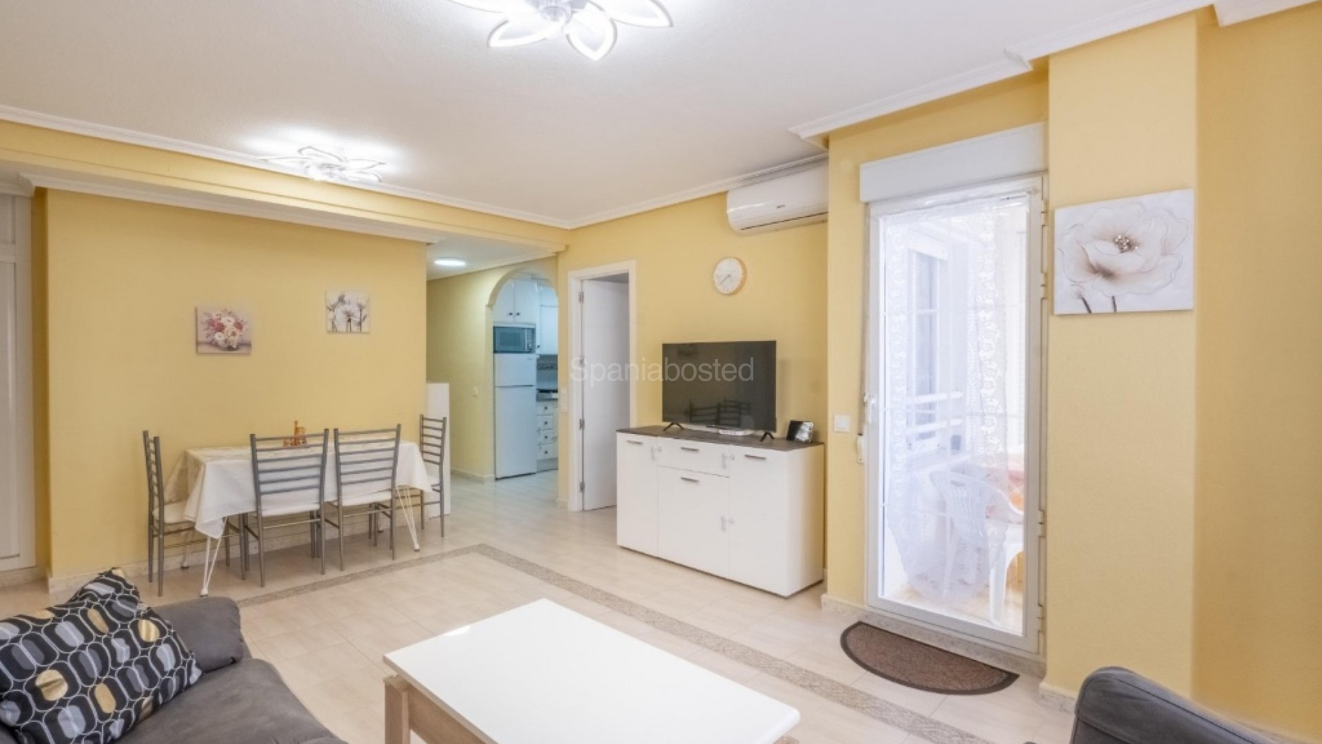 Resale - Apartment -
La Mata