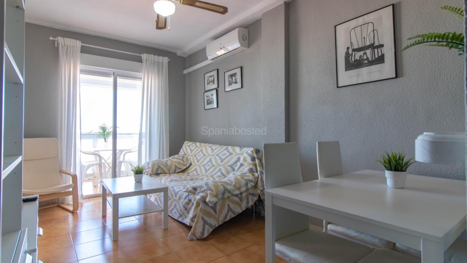 Resale - Apartment -
La Mata