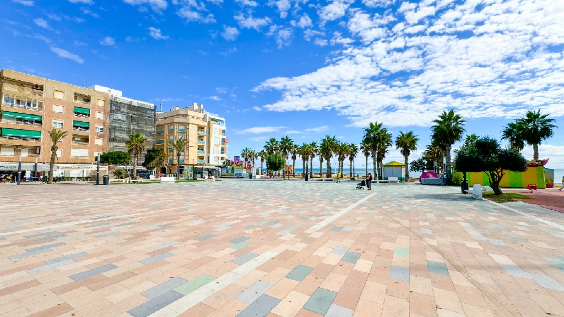 Resale - Apartment -
La Mata