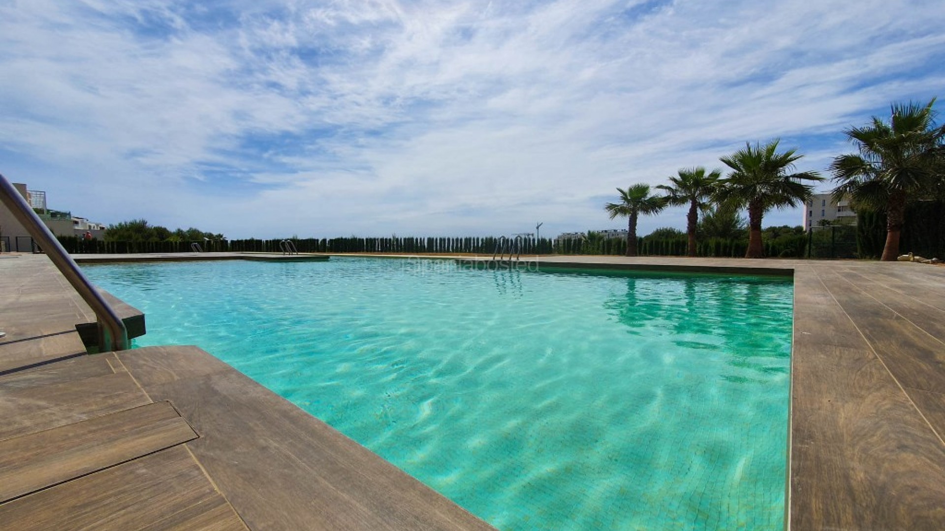 Resale - Apartment -
Las Colinas - Las Colinas Golf