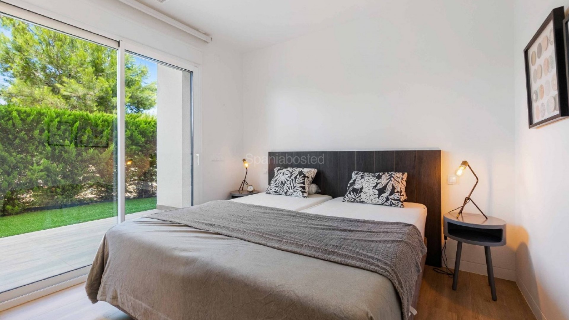 Resale - Apartment -
Las Colinas - Las Colinas Golf