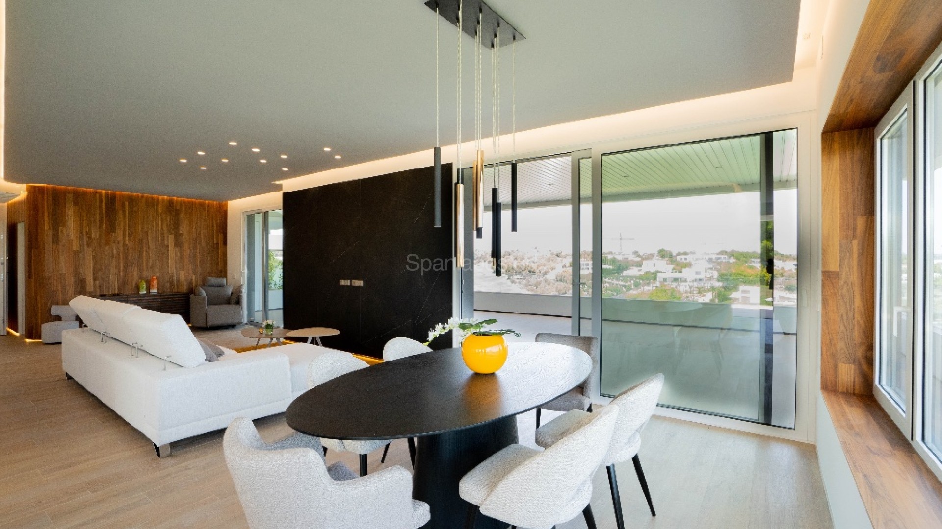 Resale - Apartment -
Las Colinas