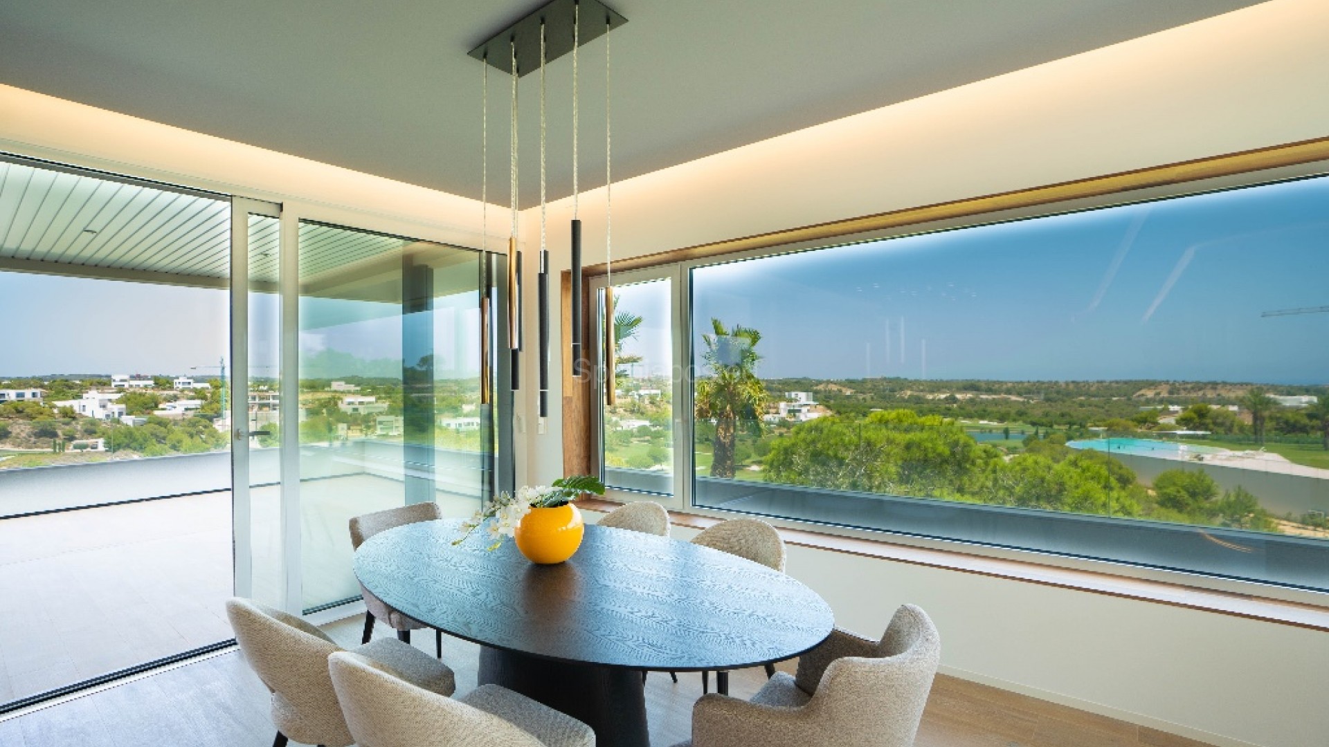 Resale - Apartment -
Las Colinas