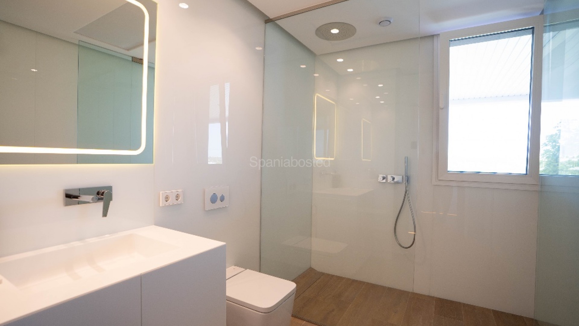 Resale - Apartment -
Las Colinas