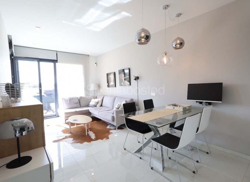 Resale - Apartment -
Los Altos