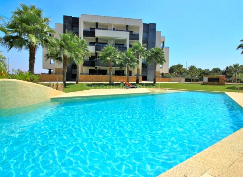 Resale - Apartment -
Los Altos