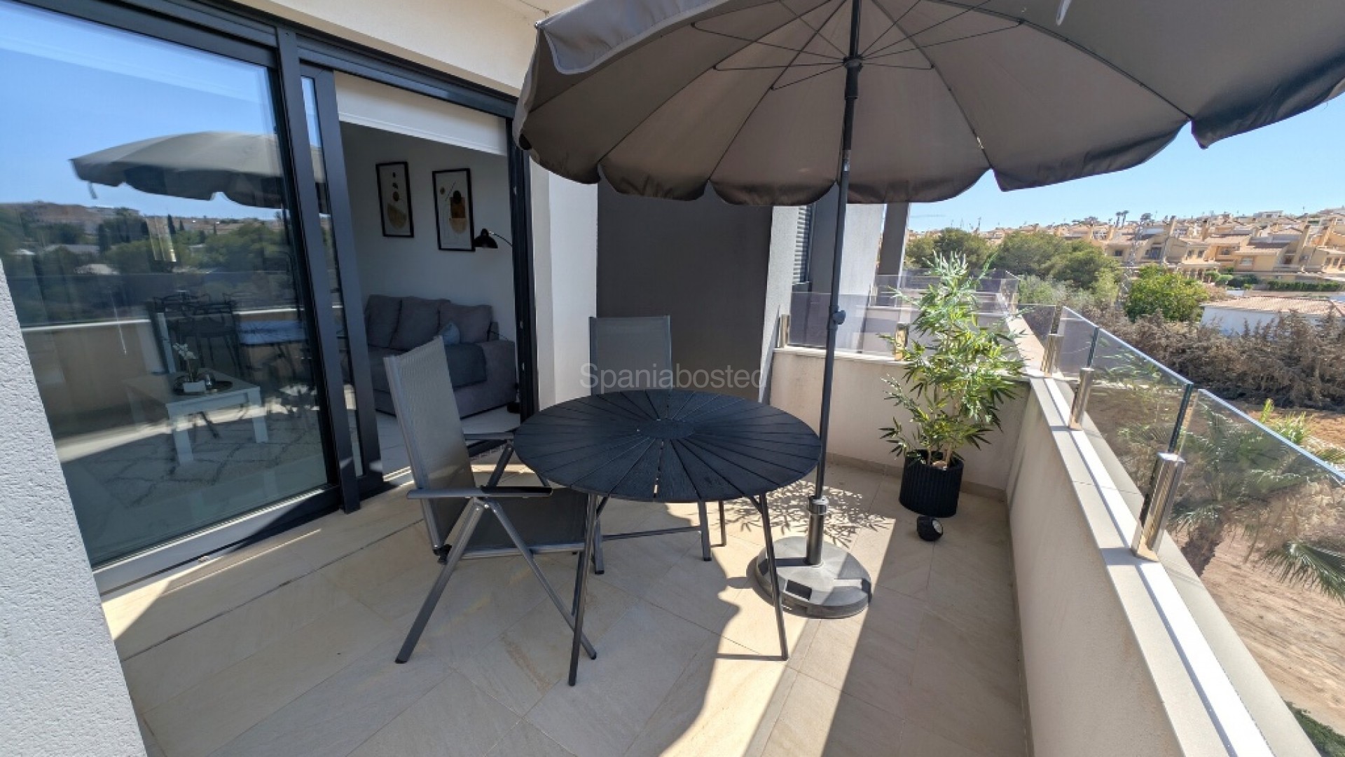 Resale - Apartment -
Los Altos