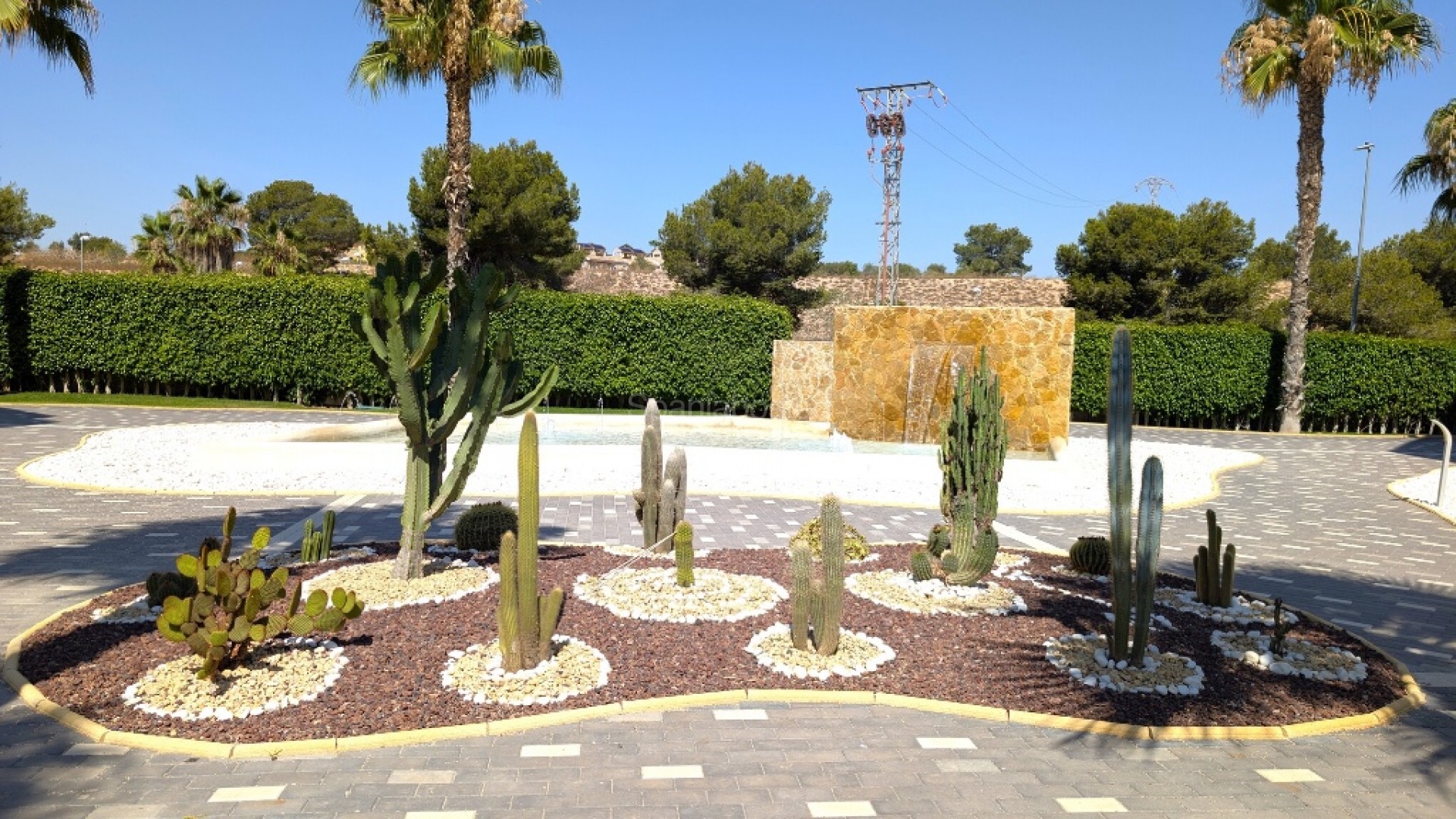 Resale - Apartment -
Los Altos