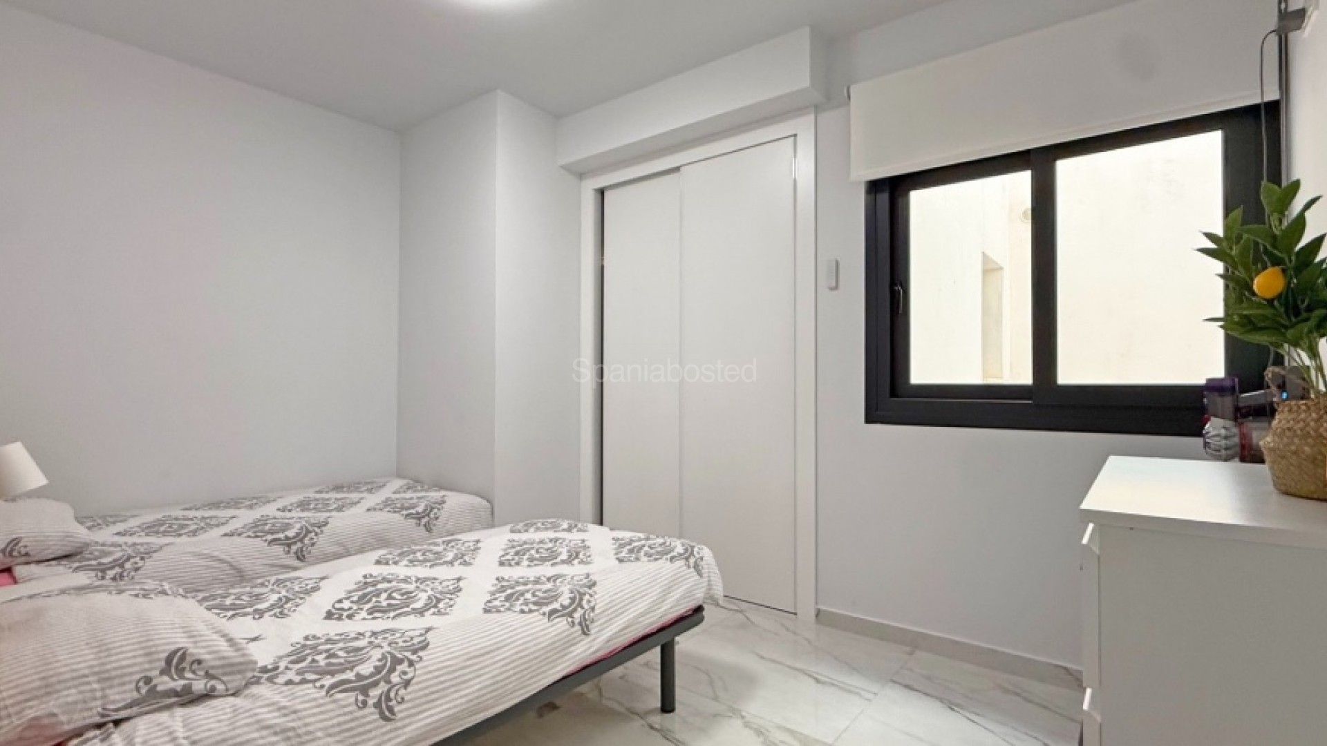 Resale - Apartment -
Los Altos