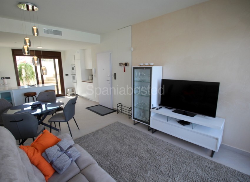 Resale - Apartment -
Los Balcones