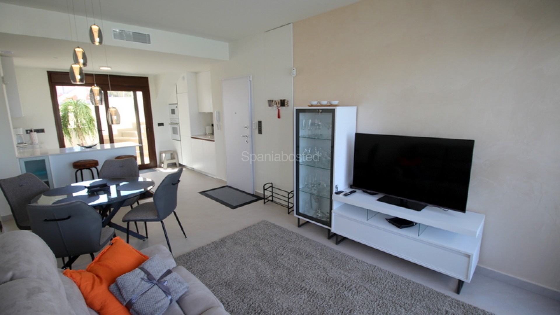 Resale - Apartment -
Los Balcones