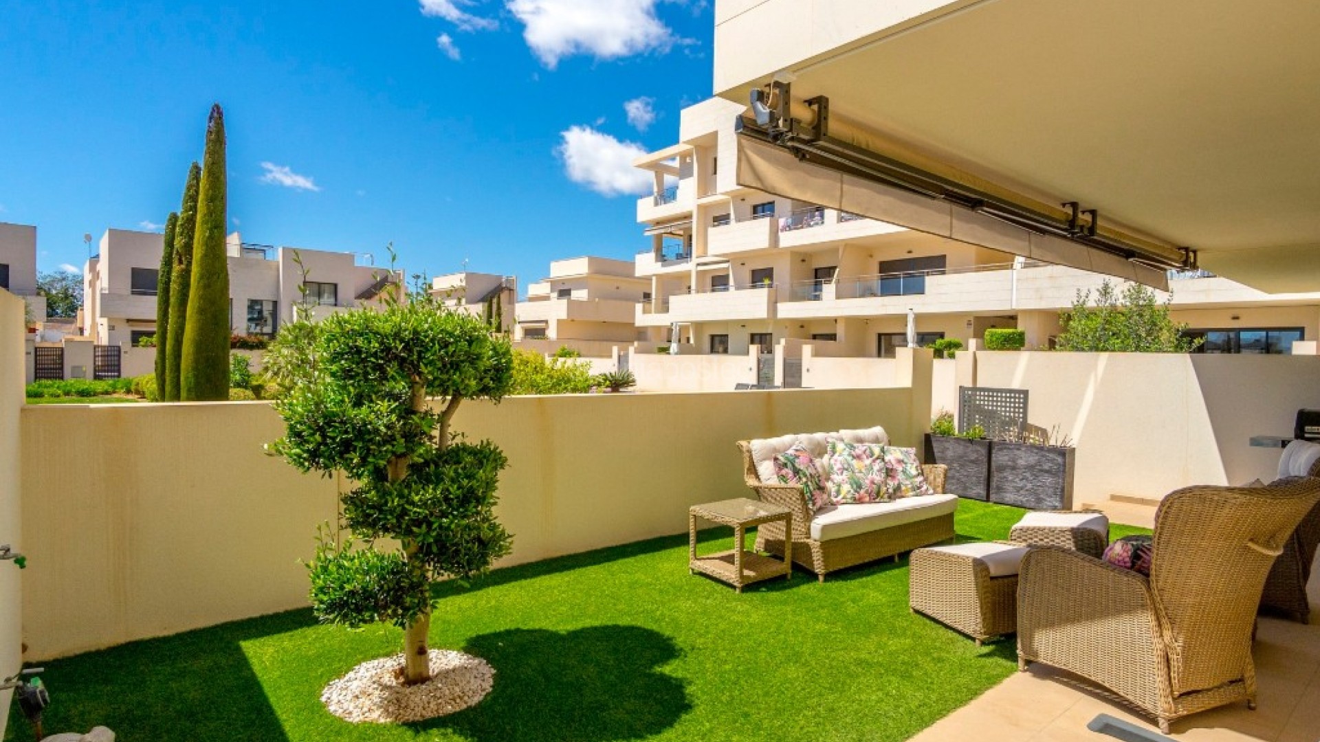 Resale - Apartment -
Los Dolses