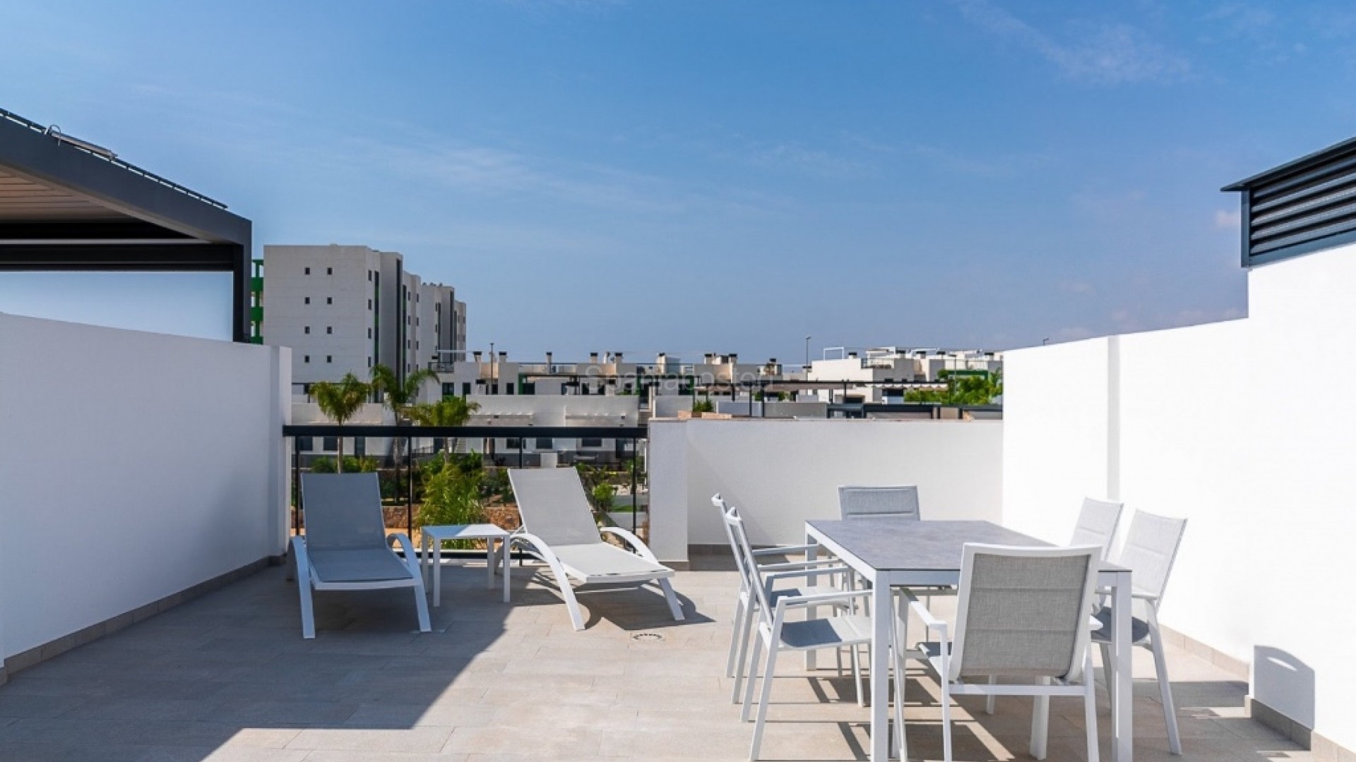 Resale - Apartment -
Mil Palmeras