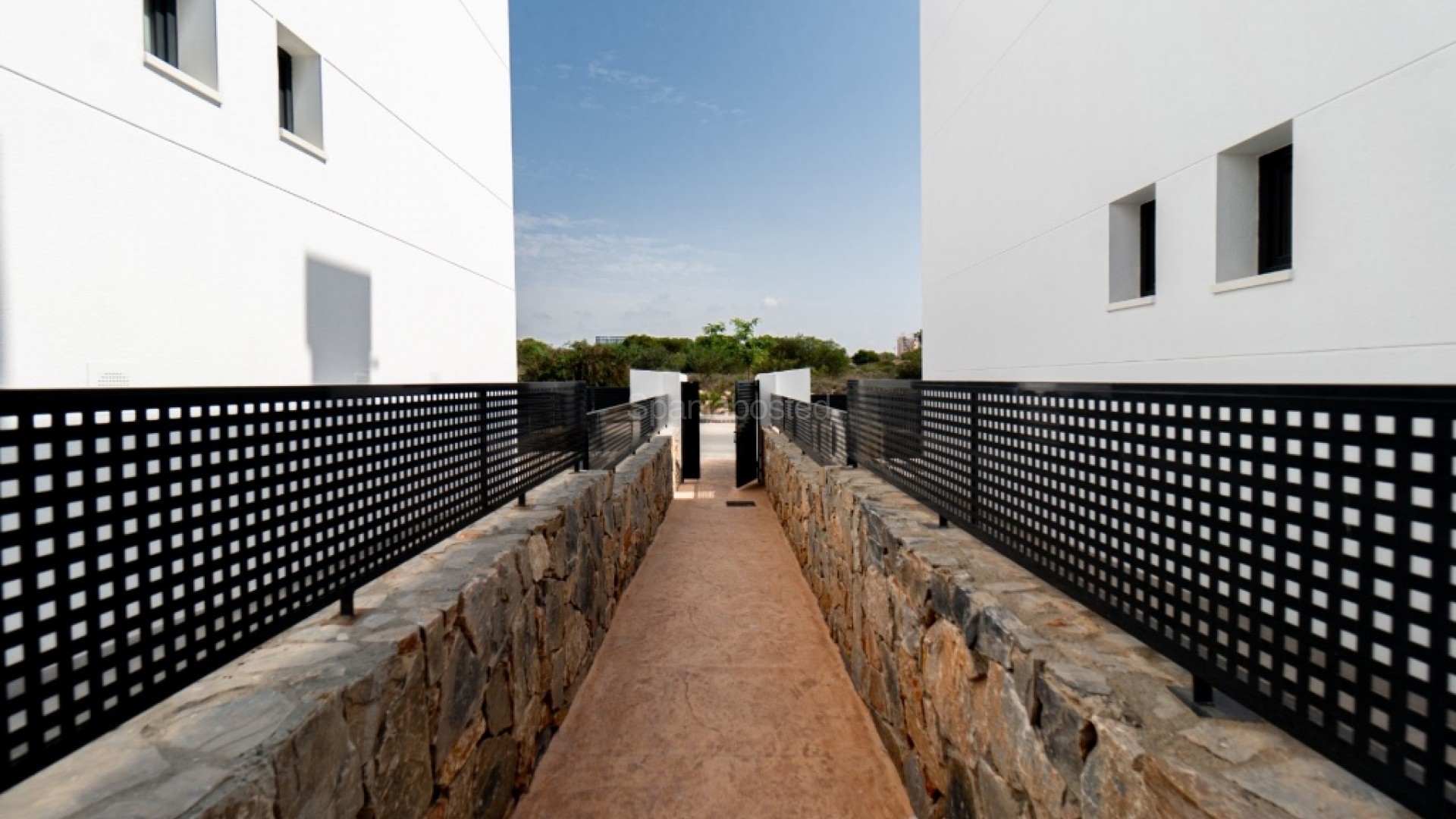 Resale - Apartment -
Mil Palmeras