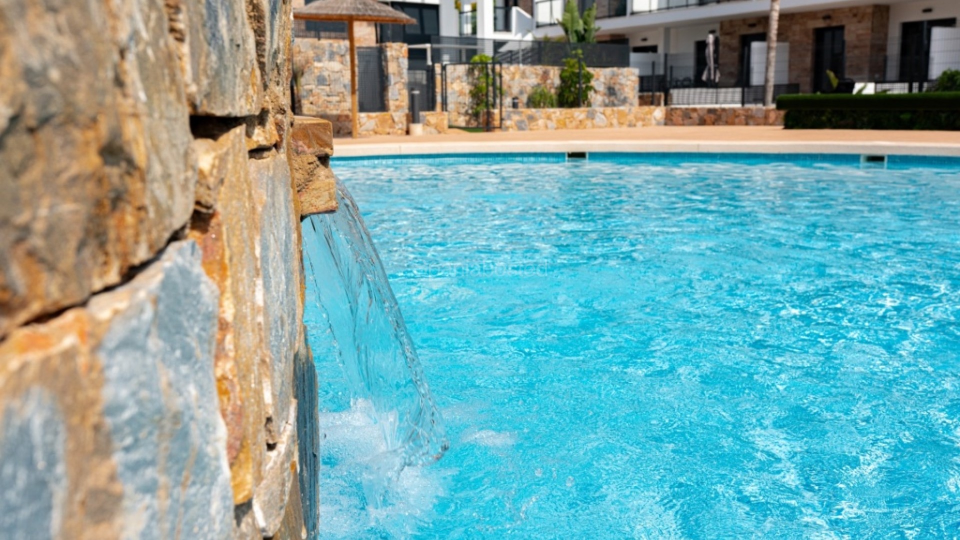 Resale - Apartment -
Mil Palmeras