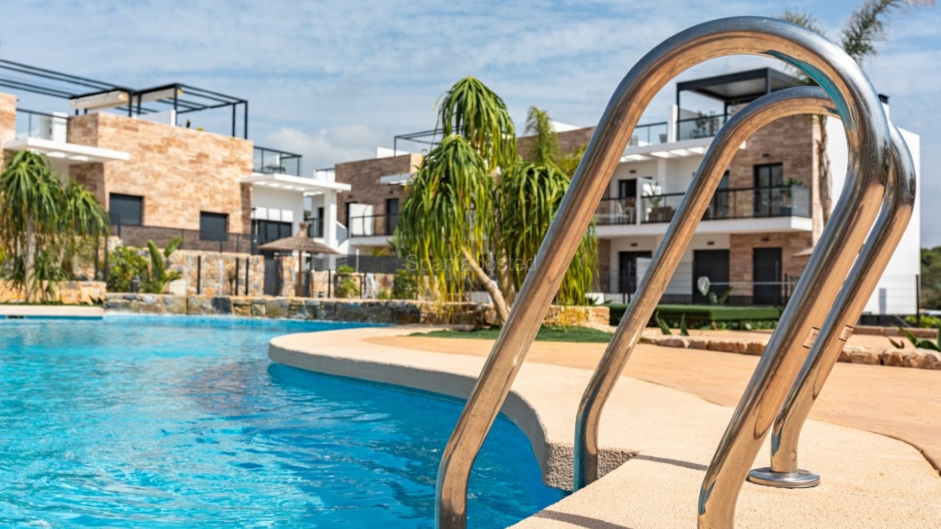 Resale - Apartment -
Mil Palmeras