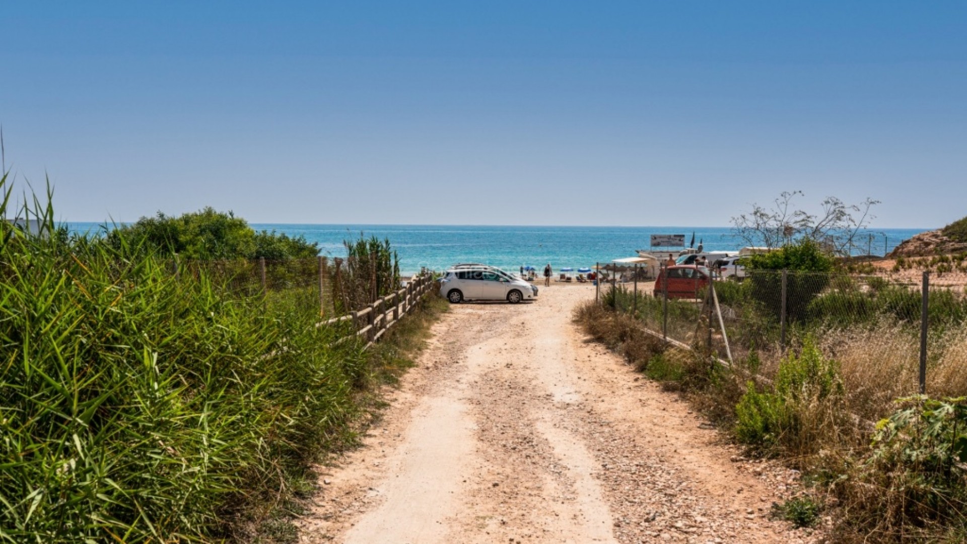 Resale - Apartment -
Mil Palmeras